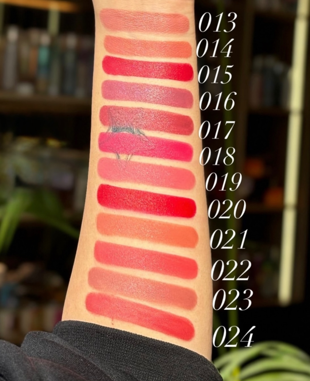 رژلب جامد مات تاپ فیس - Image 3